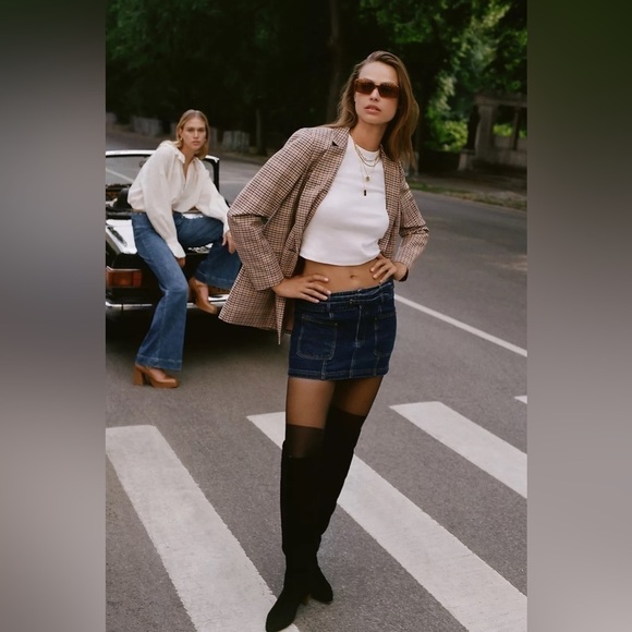 NWT - Anthropologie Front Pockets Denim Mini Skirt - Picture 6 of 6